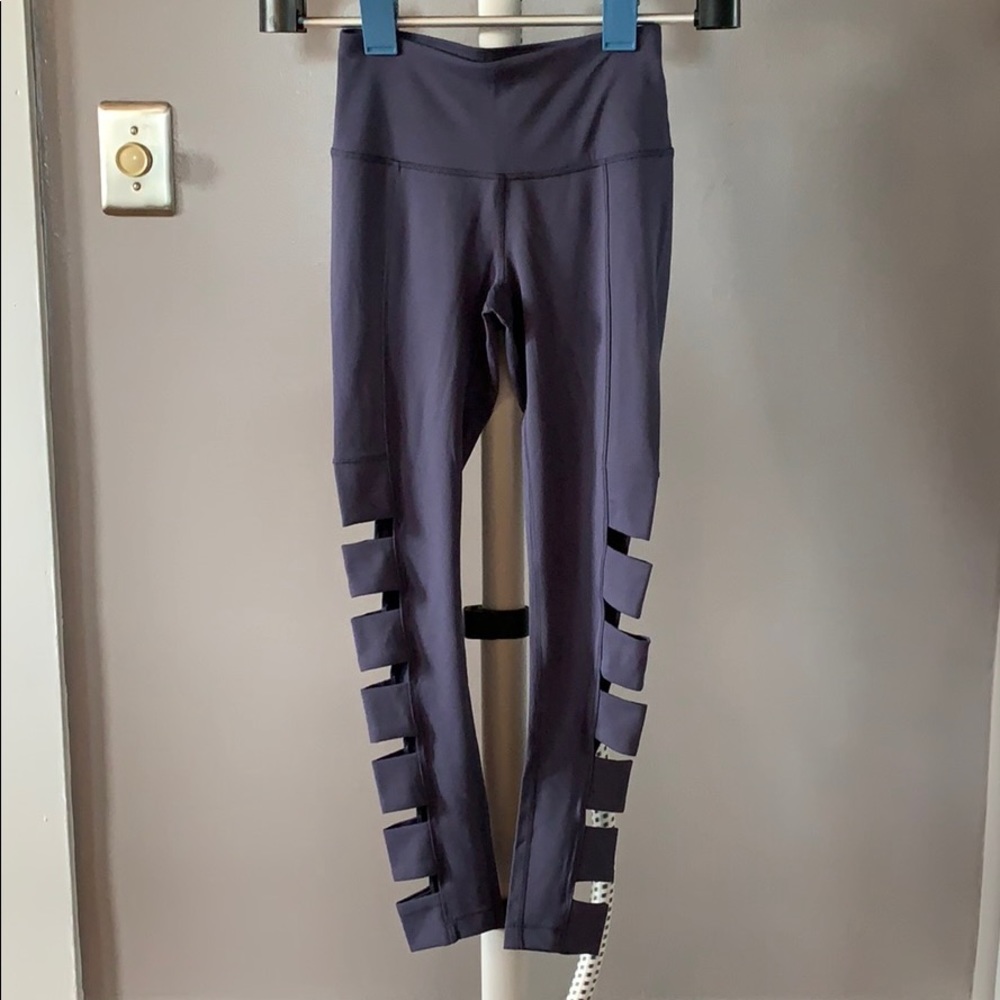 NWOT Yogalicious Leggings